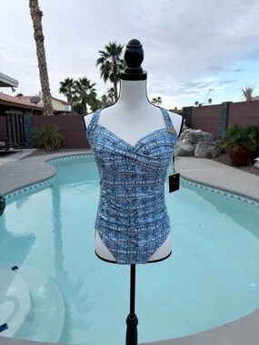 Nip Tuck Swimwear - Joanne style -Size 12 - NWT